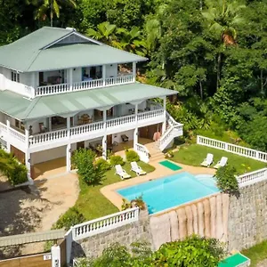 Karibu , Au Cap Seychelles